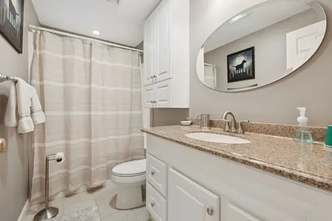 56 Old Bay Road New Castle NH 03854