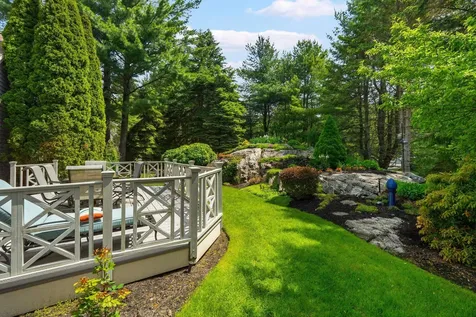 56 Old Bay Road New Castle NH 03854