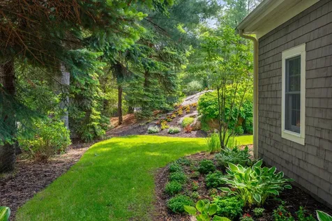 56 Old Bay Road New Castle NH 03854