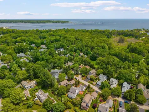 56 Old Bay Road New Castle NH 03854