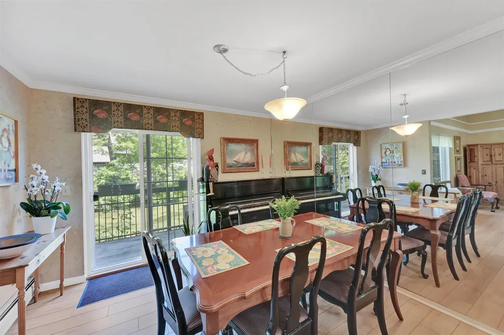 29 Lake Forest Drive Burlington VT 05401