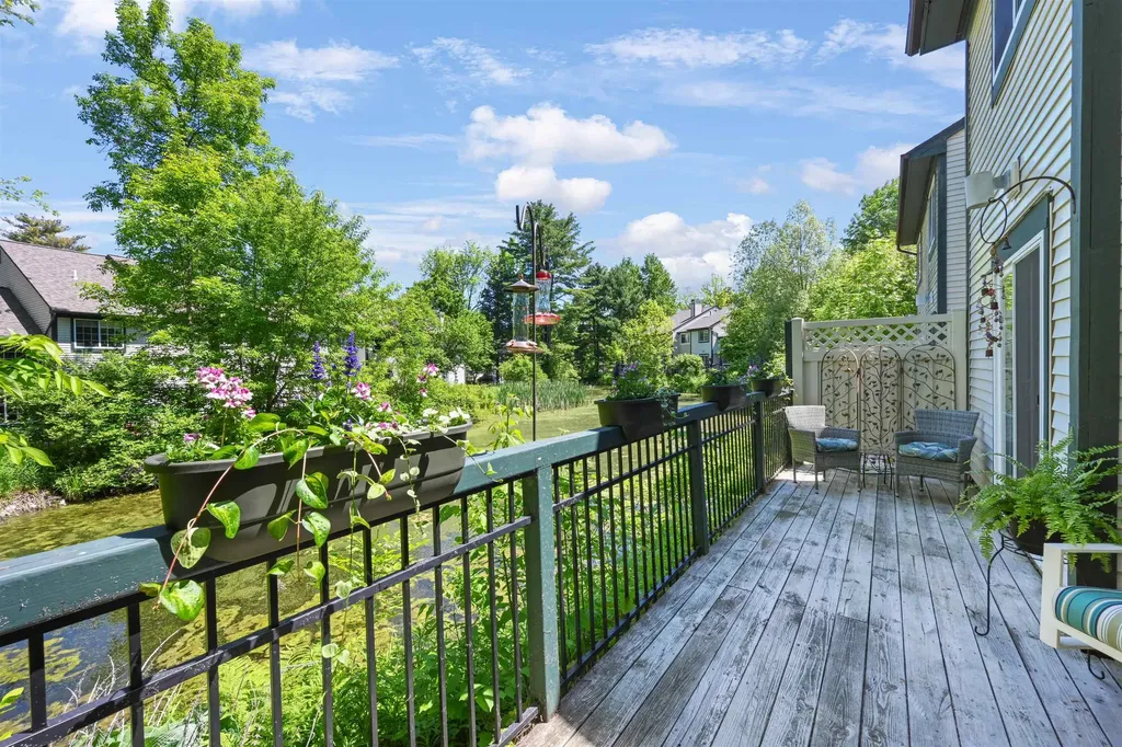 29 Lake Forest Drive Burlington VT 05401