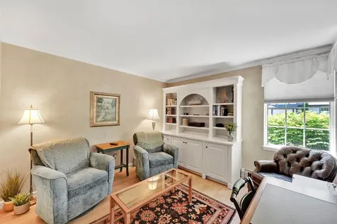 29 Lake Forest Drive Burlington VT 05401