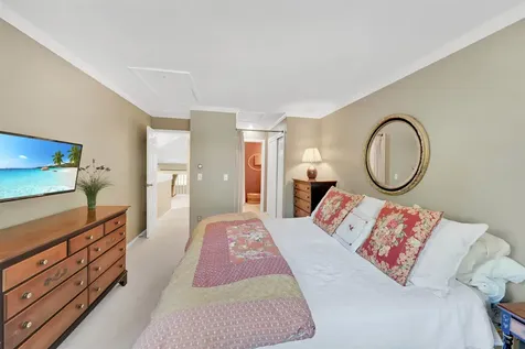 29 Lake Forest Drive Burlington VT 05401