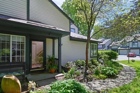 29 Lake Forest Drive Burlington VT 05401
