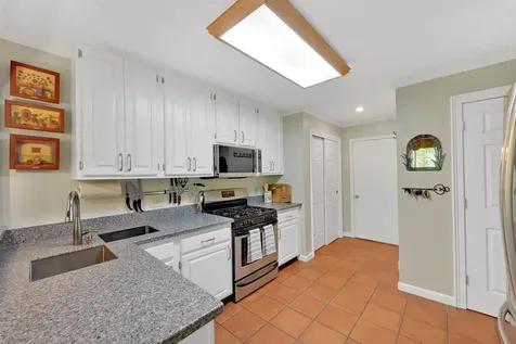 29 Lake Forest Drive Burlington VT 05401