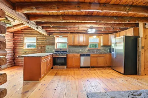 632 4th Range Road Pembroke NH 03275