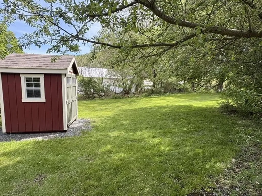 53 Alexander Place Royalton VT 05068