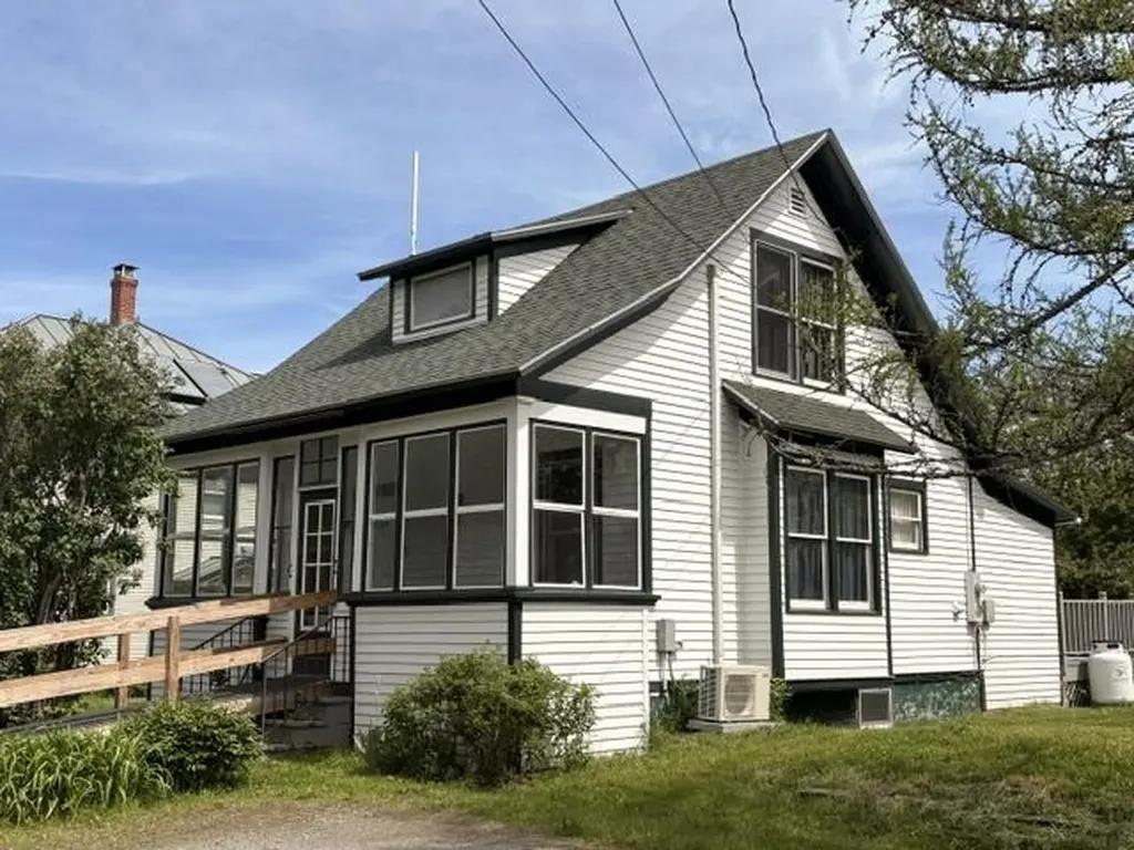 53 Alexander Place Royalton VT 05068