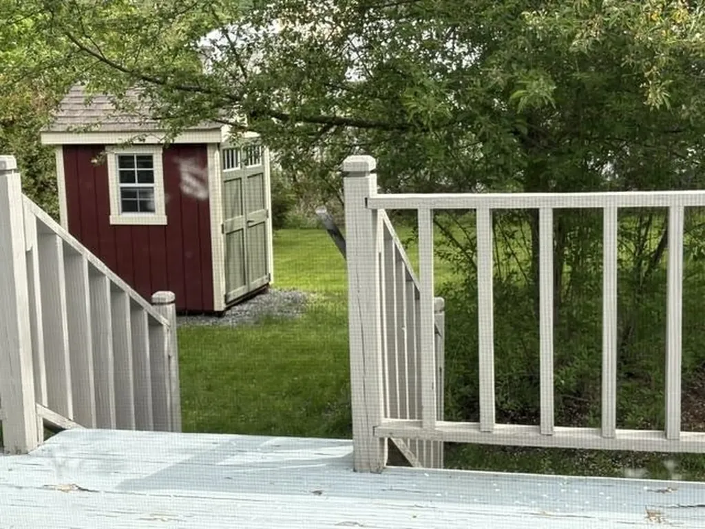 53 Alexander Place Royalton VT 05068