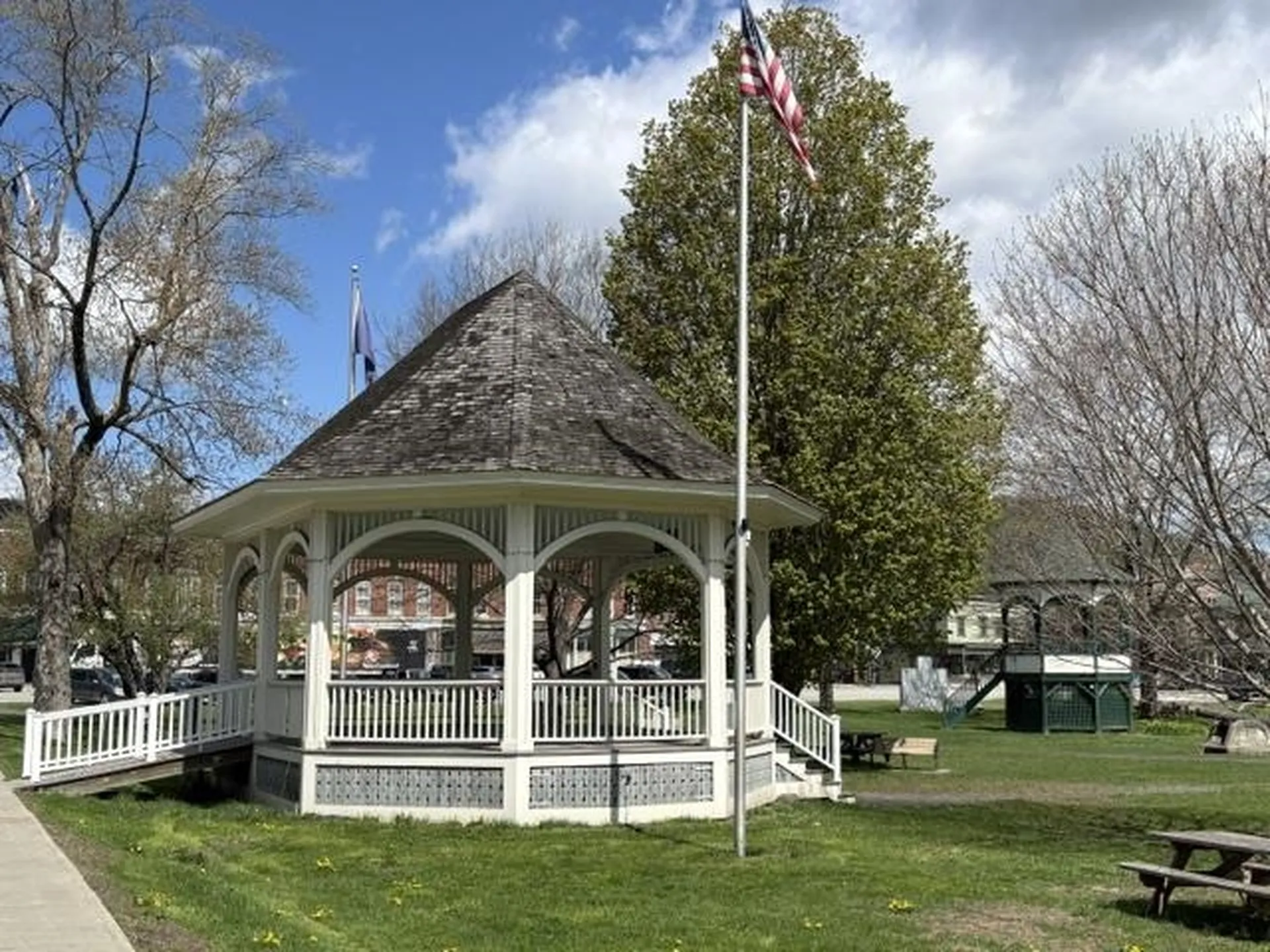 53 Alexander Place Royalton VT 05068
