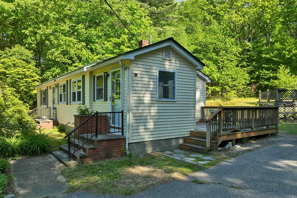 126 Hodgdon Road Northfield NH 03276