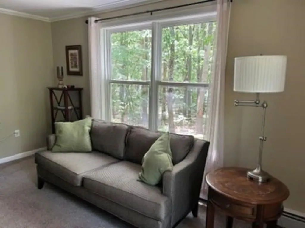 45 Blossom Road Windham NH 03087