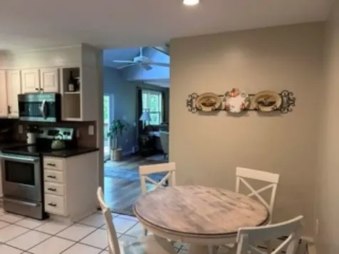 45 Blossom Road Windham NH 03087