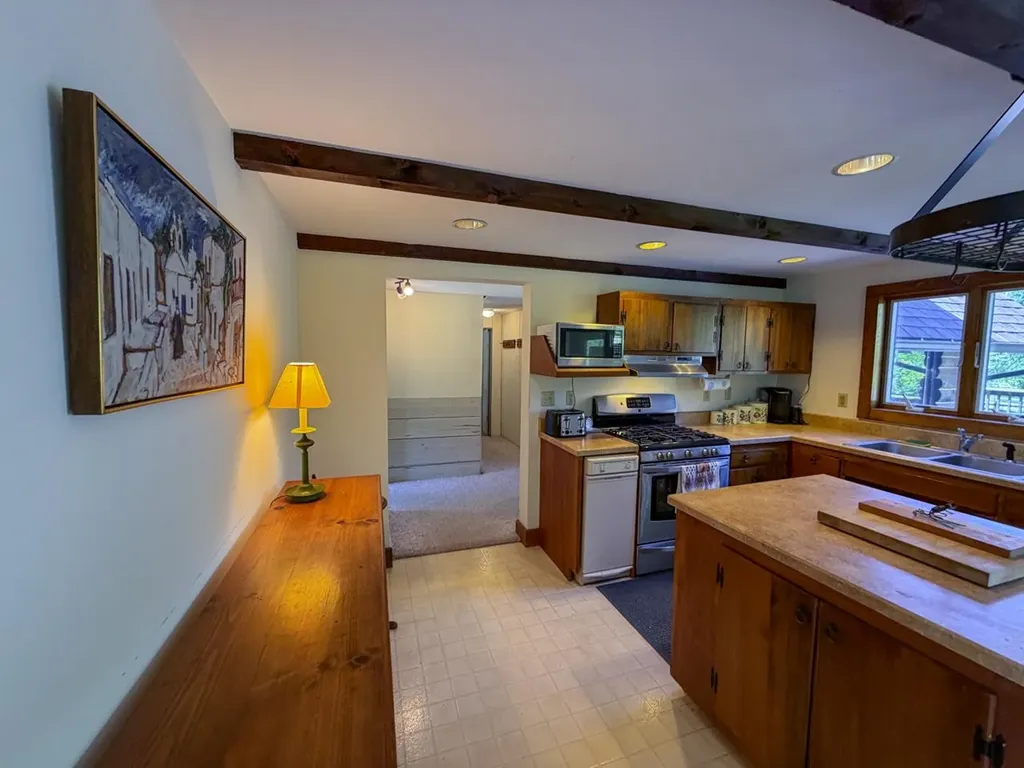 107 Bushnell Road Waitsfield VT 05673