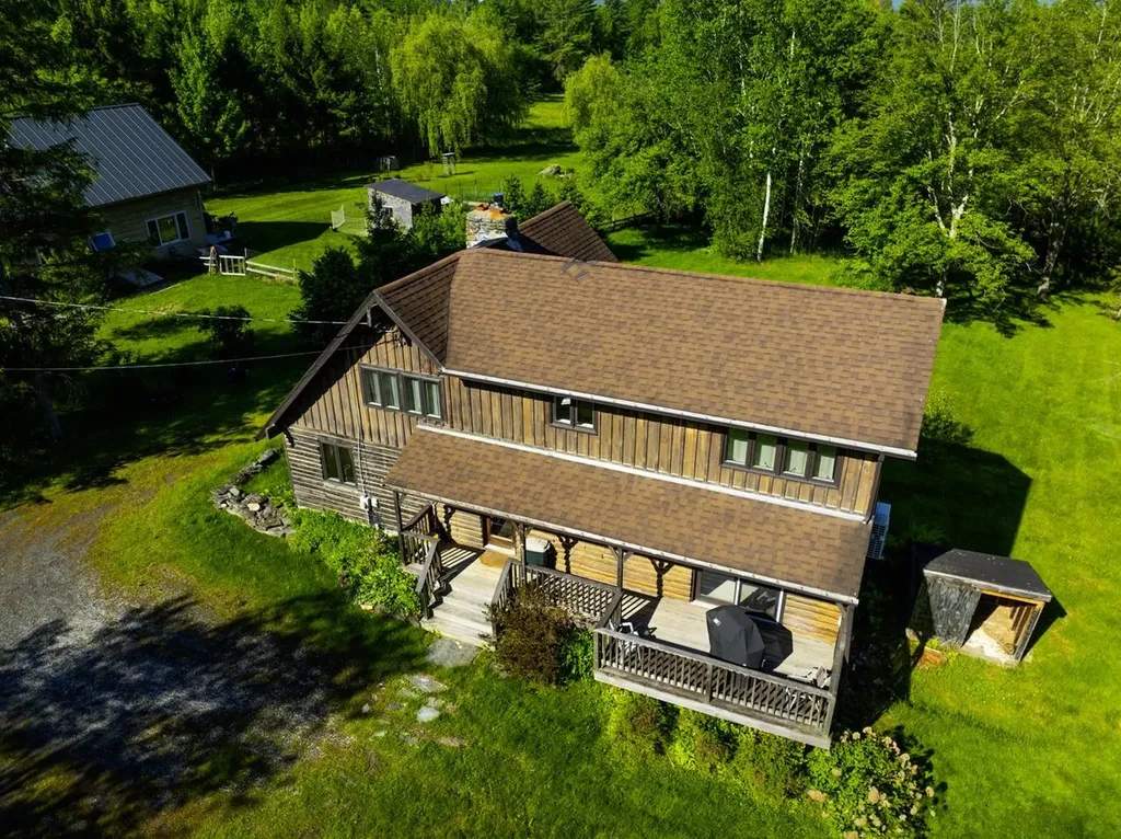 107 Bushnell Road Waitsfield VT 05673