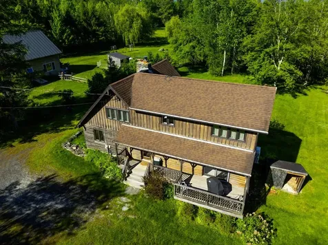 107 Bushnell Road Waitsfield VT 05673