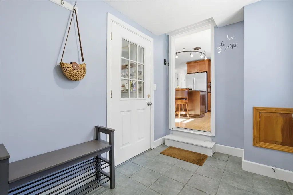 51 Scobie Road New Boston NH 03070