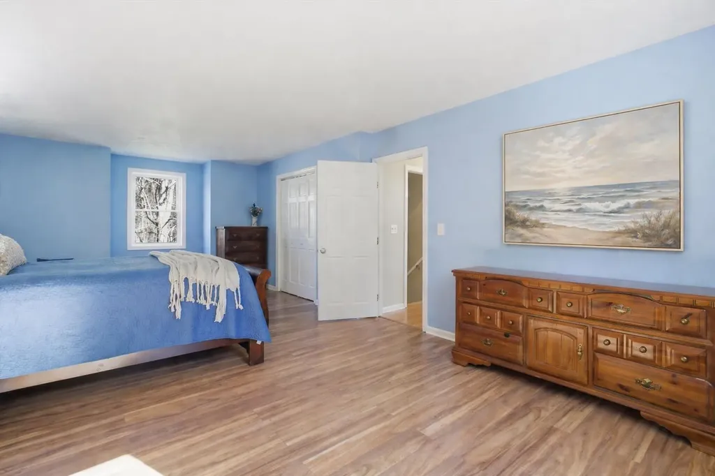 51 Scobie Road New Boston NH 03070