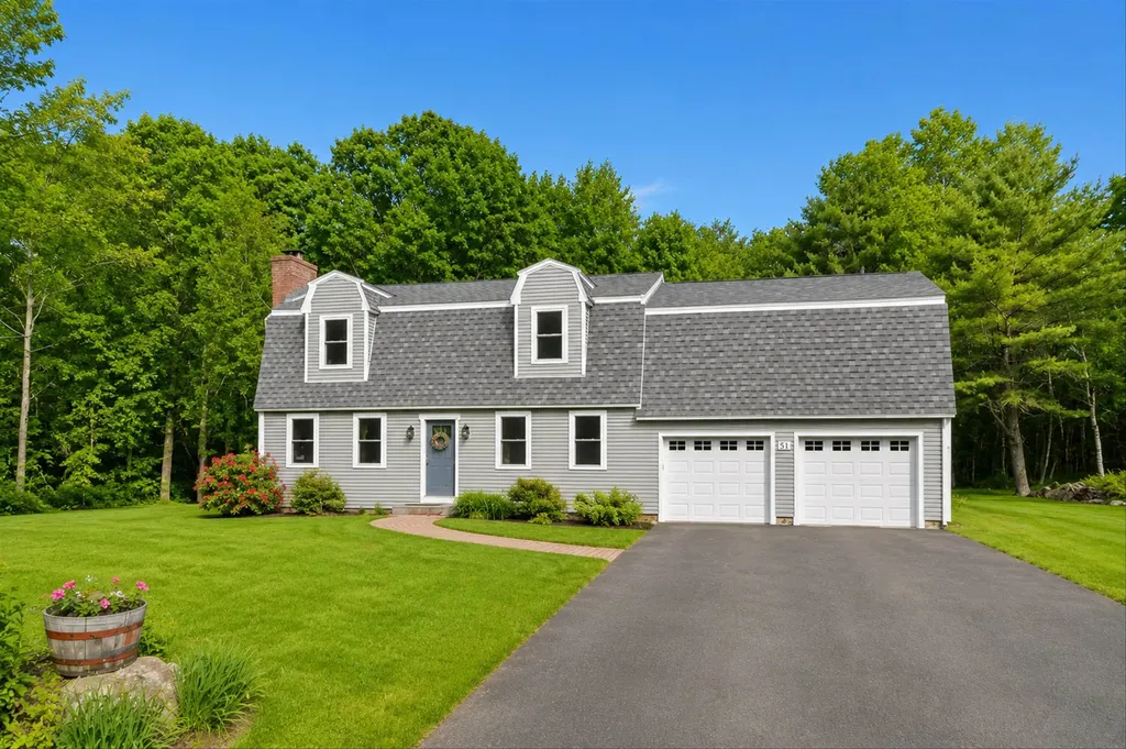 51 Scobie Road New Boston NH 03070