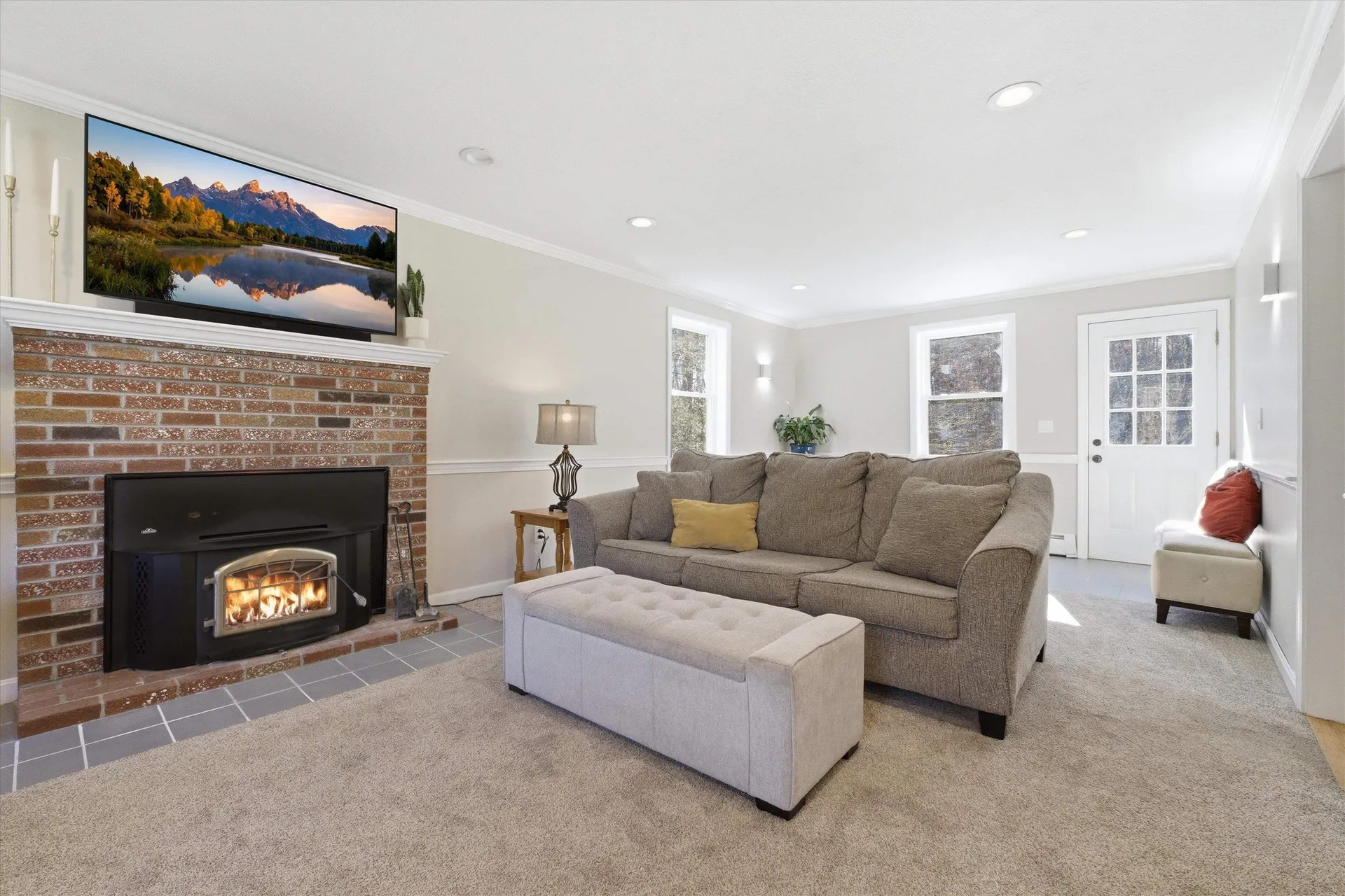 51 Scobie Road New Boston NH 03070