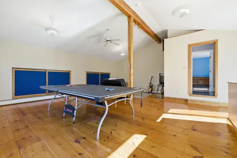 51 Scobie Road New Boston NH 03070