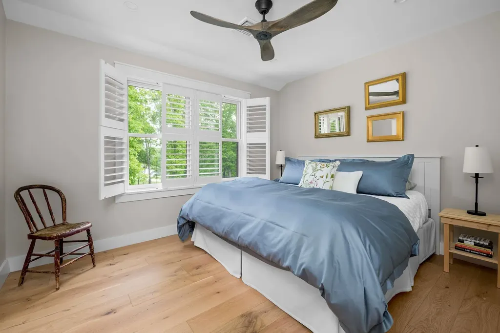 5 Primrose Lane York ME 03902