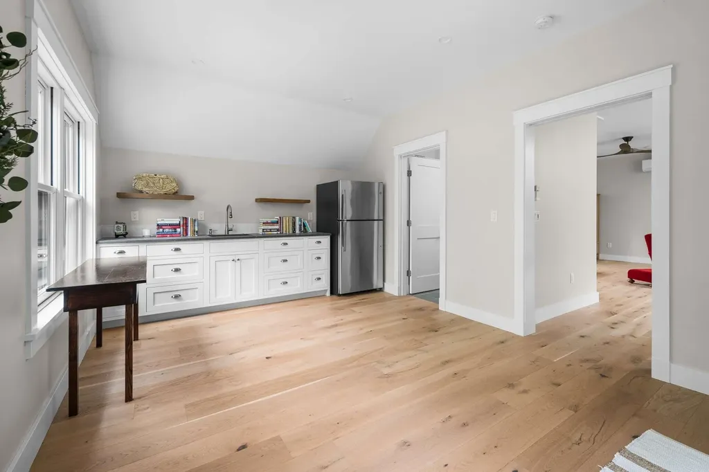 5 Primrose Lane York ME 03902