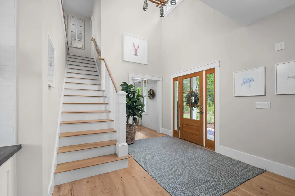 5 Primrose Lane York ME 03902