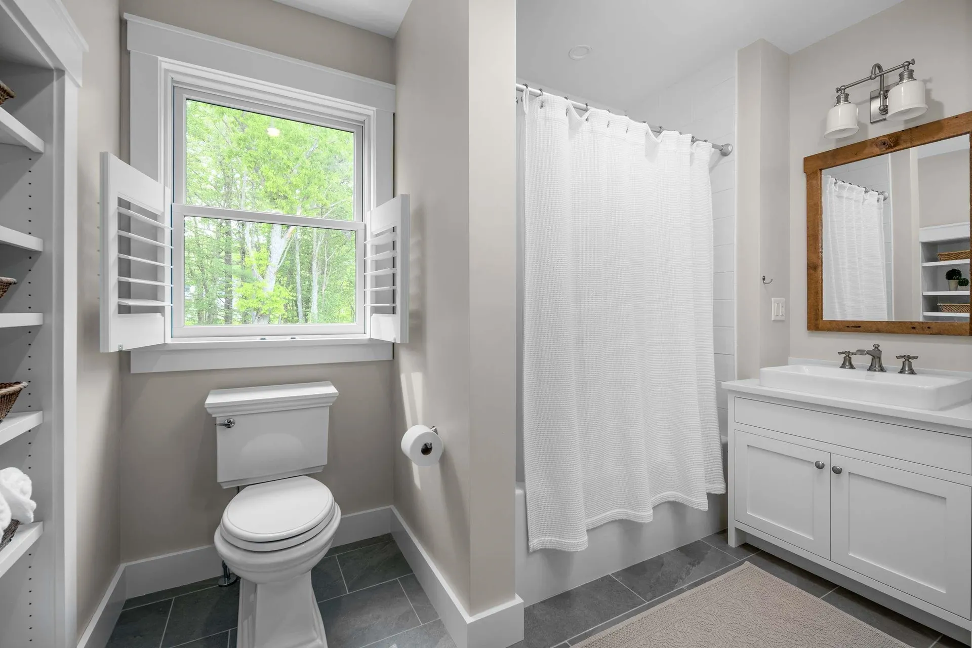 5 Primrose Lane York ME 03902