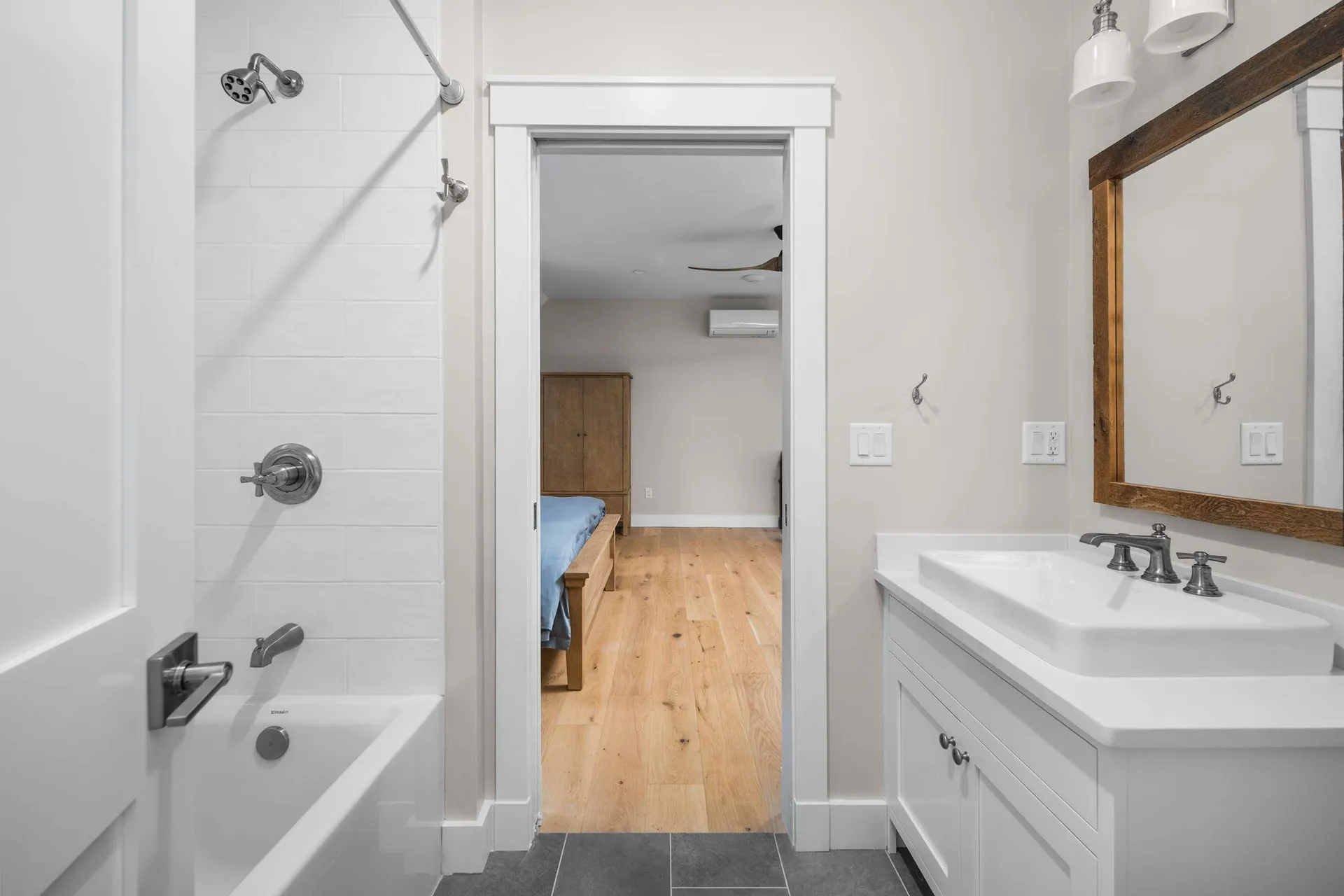 5 Primrose Lane York ME 03902