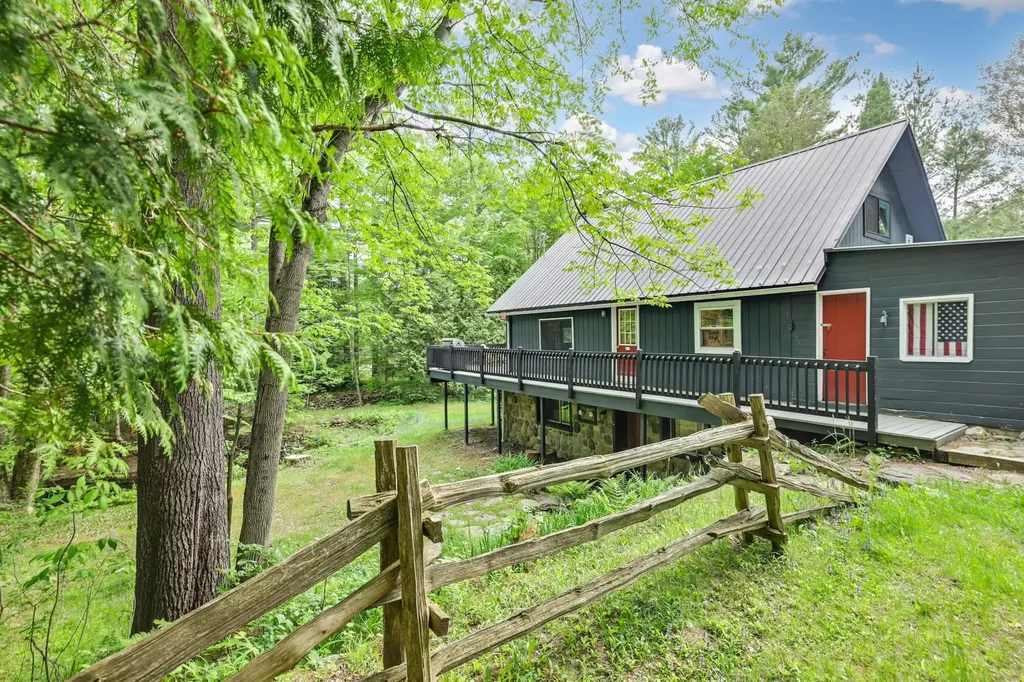 57 Pine Grove Jay VT 05859