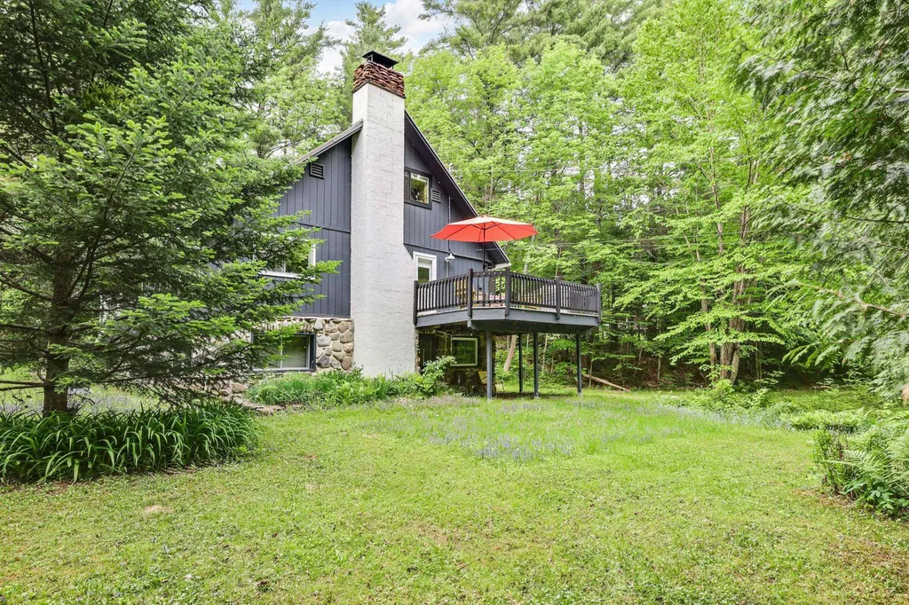 57 Pine Grove Jay VT 05859