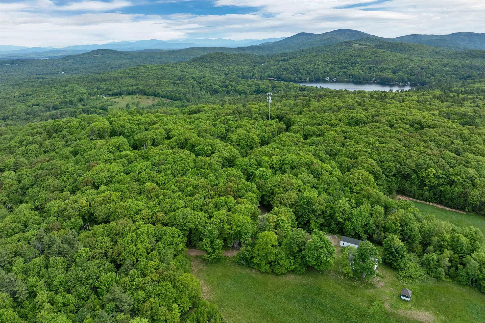 27 Copp Road Gilmanton NH 03237