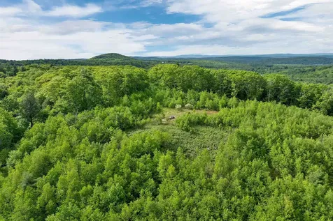 27 Copp Road Gilmanton NH 03237