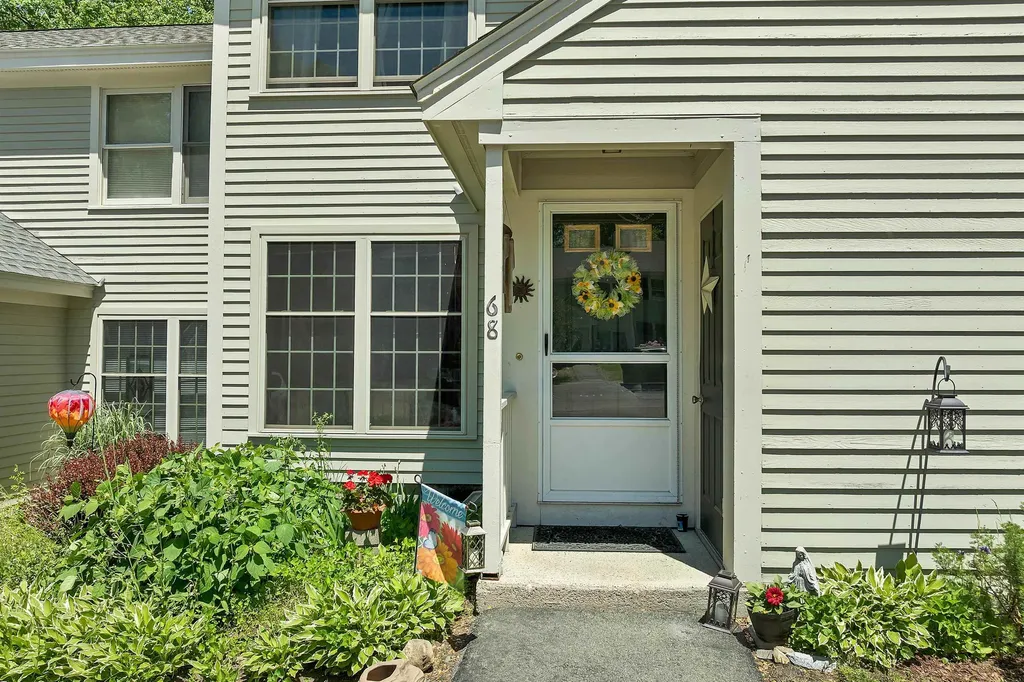 68 Woodland Green Rochester NH 03868