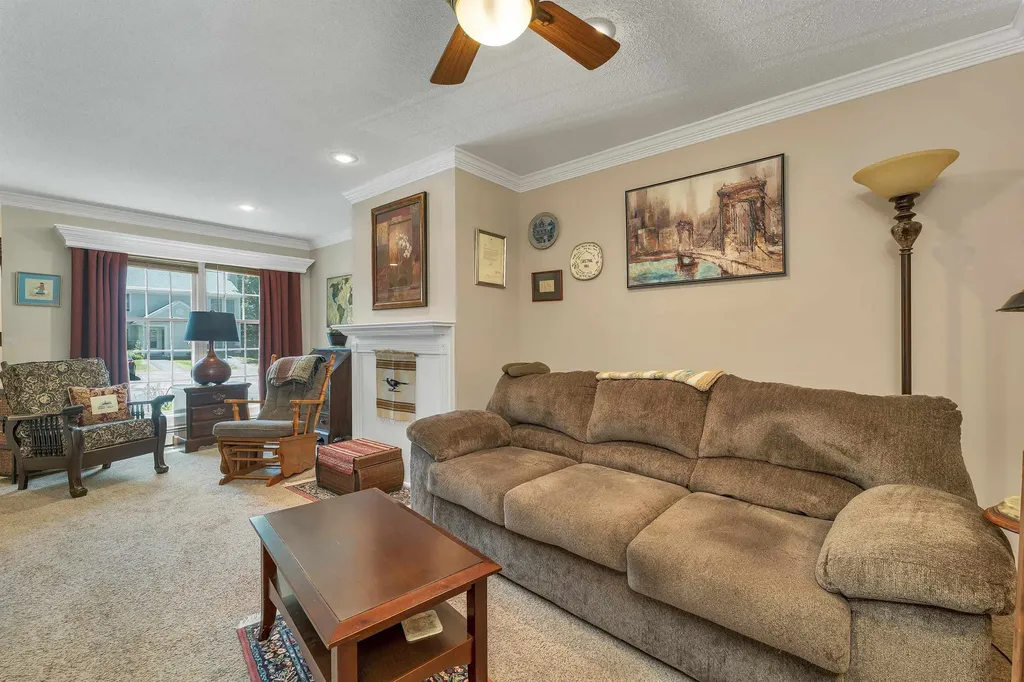 68 Woodland Green Rochester NH 03868