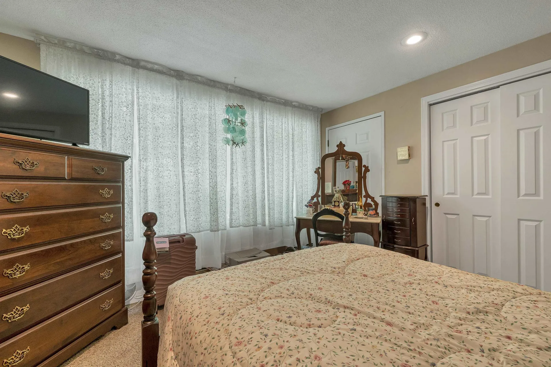 68 Woodland Green Rochester NH 03868