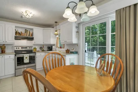 68 Woodland Green Rochester NH 03868