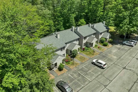 68 Woodland Green Rochester NH 03868