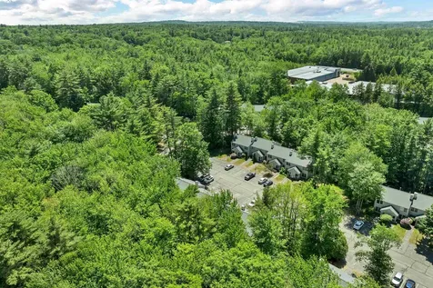 68 Woodland Green Rochester NH 03868