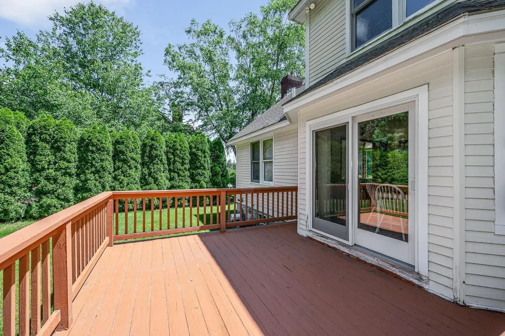 22 Greenfield Drive Plaistow NH 03865