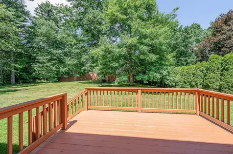22 Greenfield Drive Plaistow NH 03865