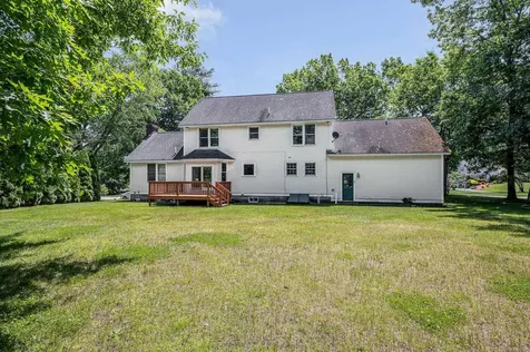 22 Greenfield Drive Plaistow NH 03865