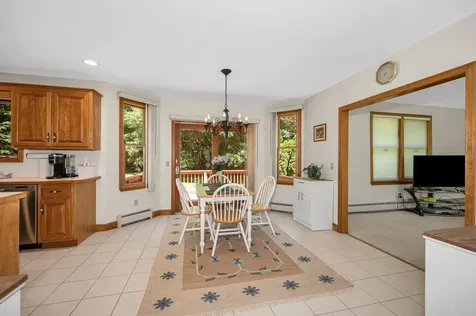 22 Greenfield Drive Plaistow NH 03865