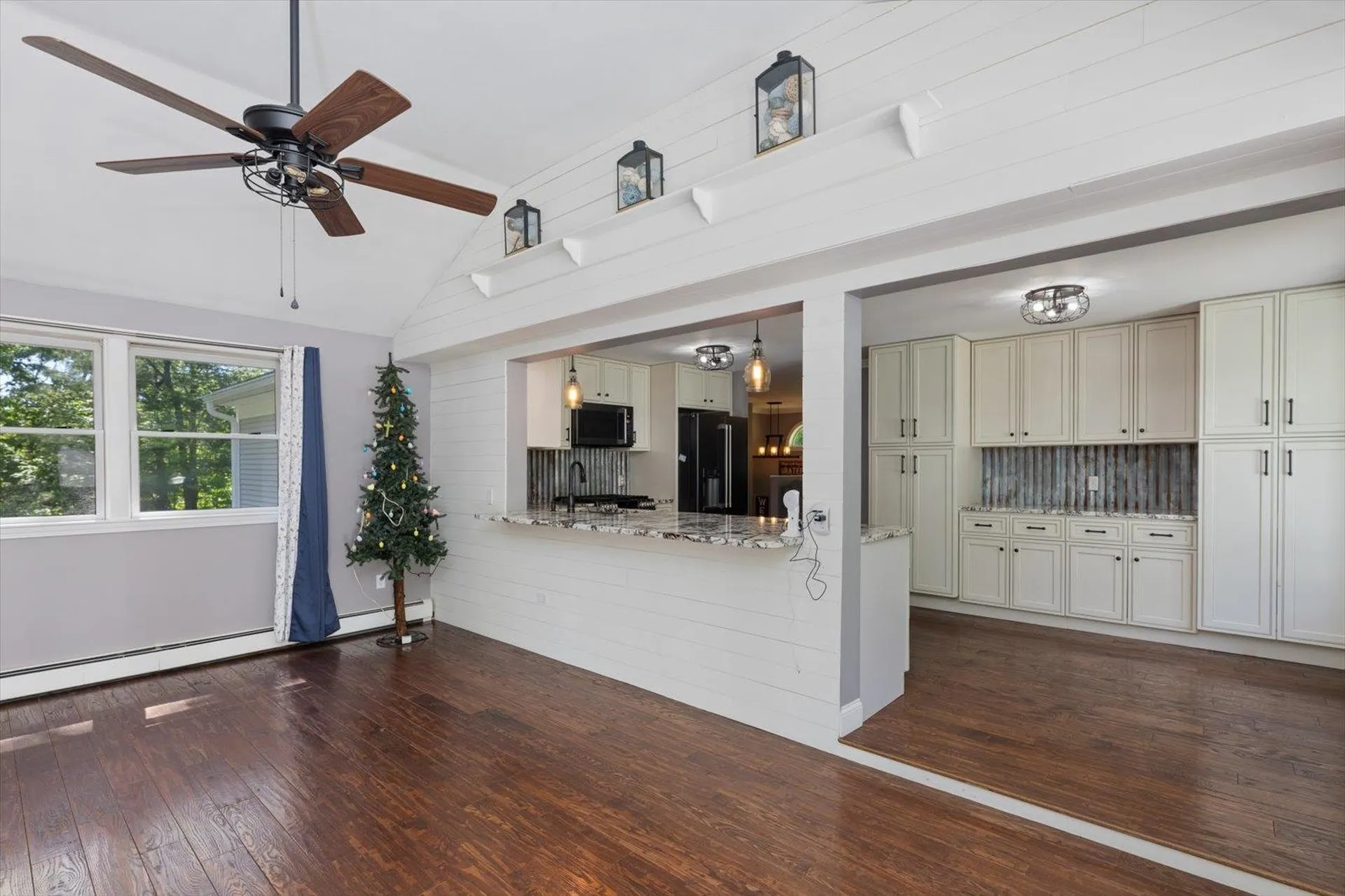 407 Middle Winchendon Road Rindge NH 03461