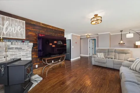 407 Middle Winchendon Road Rindge NH 03461