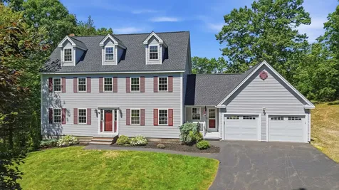 74 Noll's Farm Road Auburn NH 03032