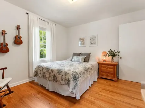 138 Village Green Burlington VT 05401