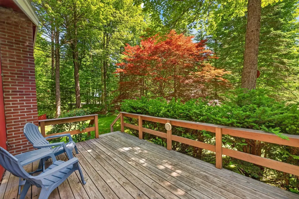 13 Sunne Village Lane Dover VT 05356